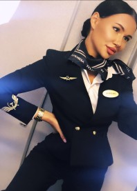   ✈